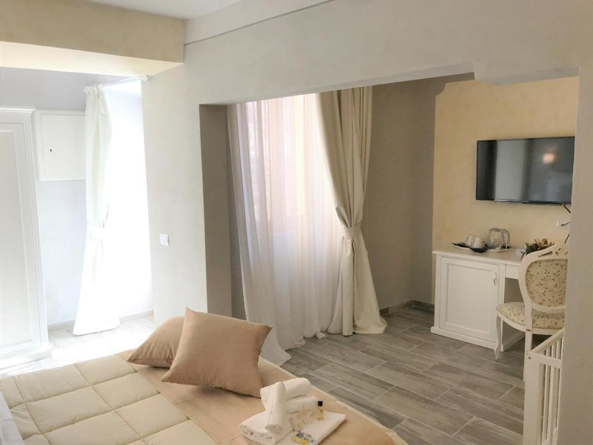 Hotel Volterra In Superior Eksteriør bilde