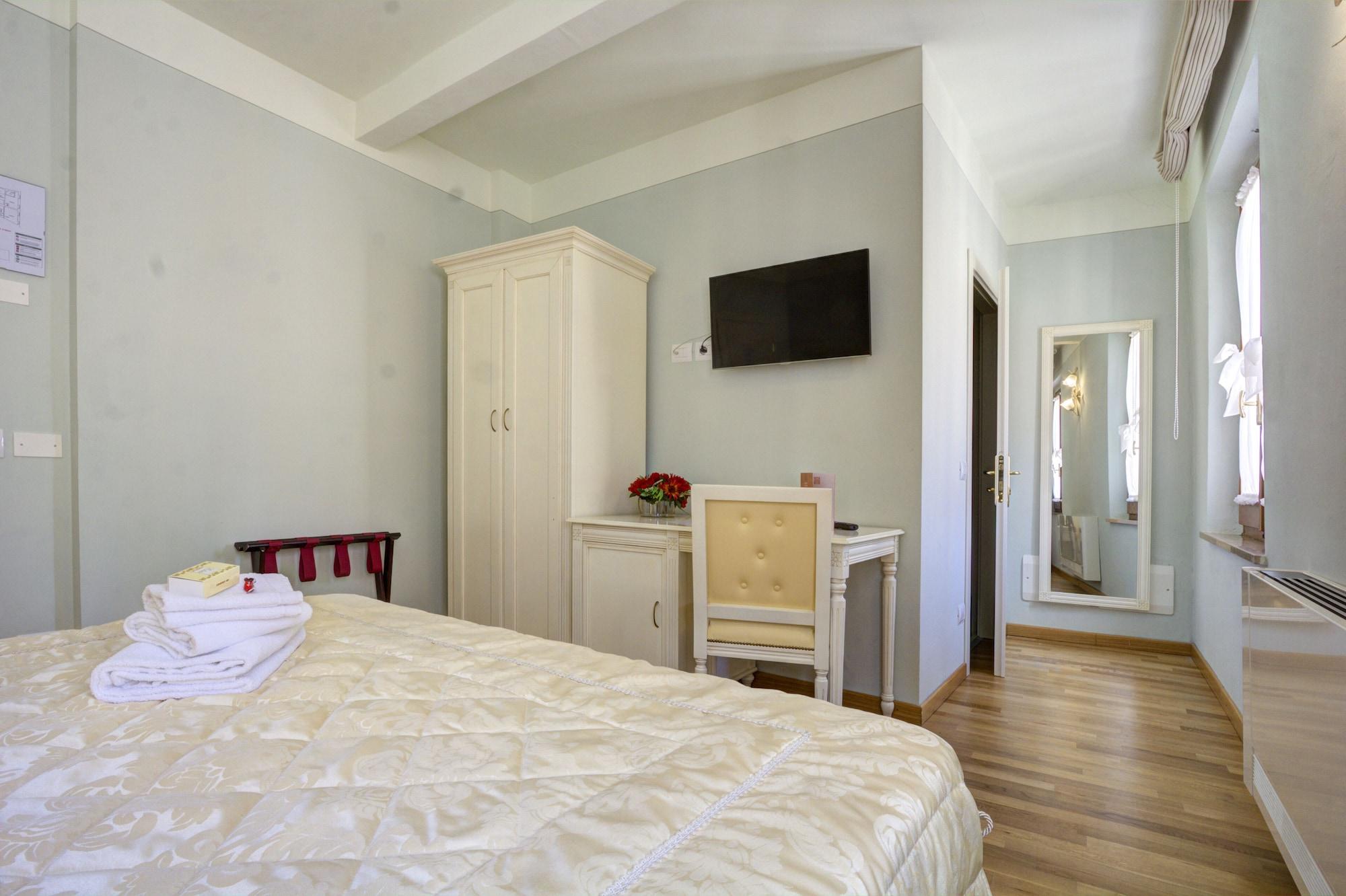 Hotel Volterra In Superior Eksteriør bilde